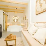 El Charco Lofts - By Az Daire